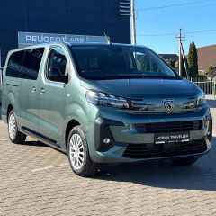 Peugeot-Traveller-L3-green-front-right-34