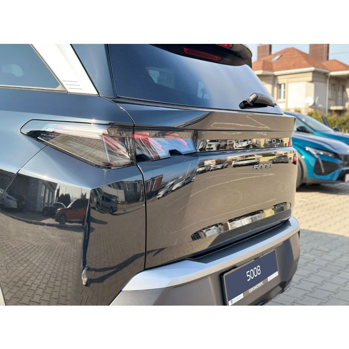 Peugeot 5008 GT 1.6 PureTech АКПП-6 2025
