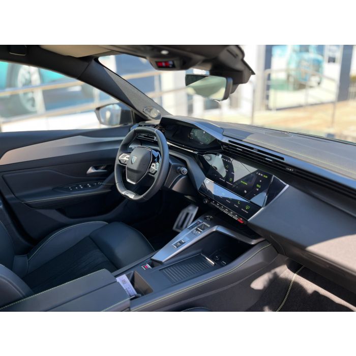 Peugeot 408 1,6 л PureTech (215 к. с.) АКПП-8 GT 2025