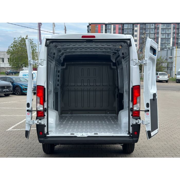 Peugeot Boxer L2H2 2.2 MultiJet3 140 к.с. МКПП-6 + ПАКЕТ 