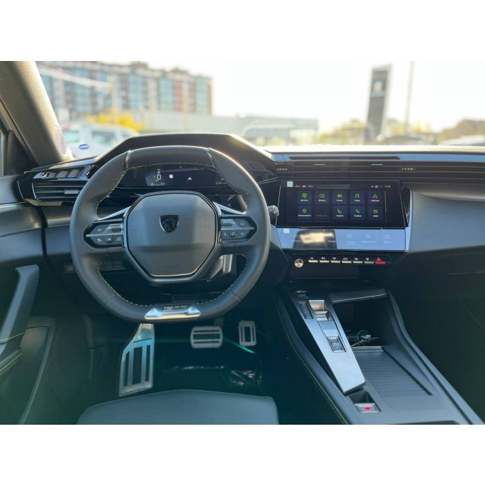 Peugeot 408 1.6 PureTech 215 АКПП-8 GT 2025